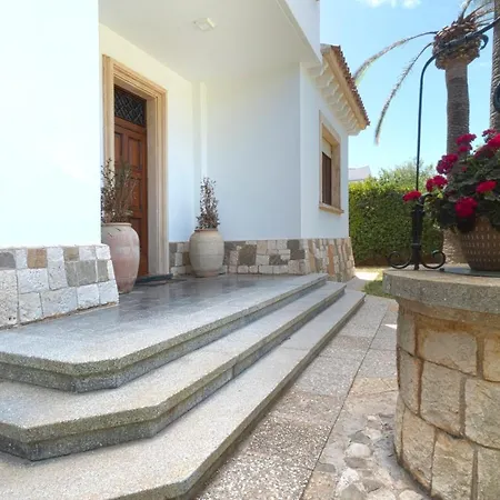 منزل للإقامة Casa Sa Posidonia -posidonia Surf & Stay- *